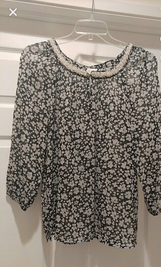 Floral Black and White Blouse