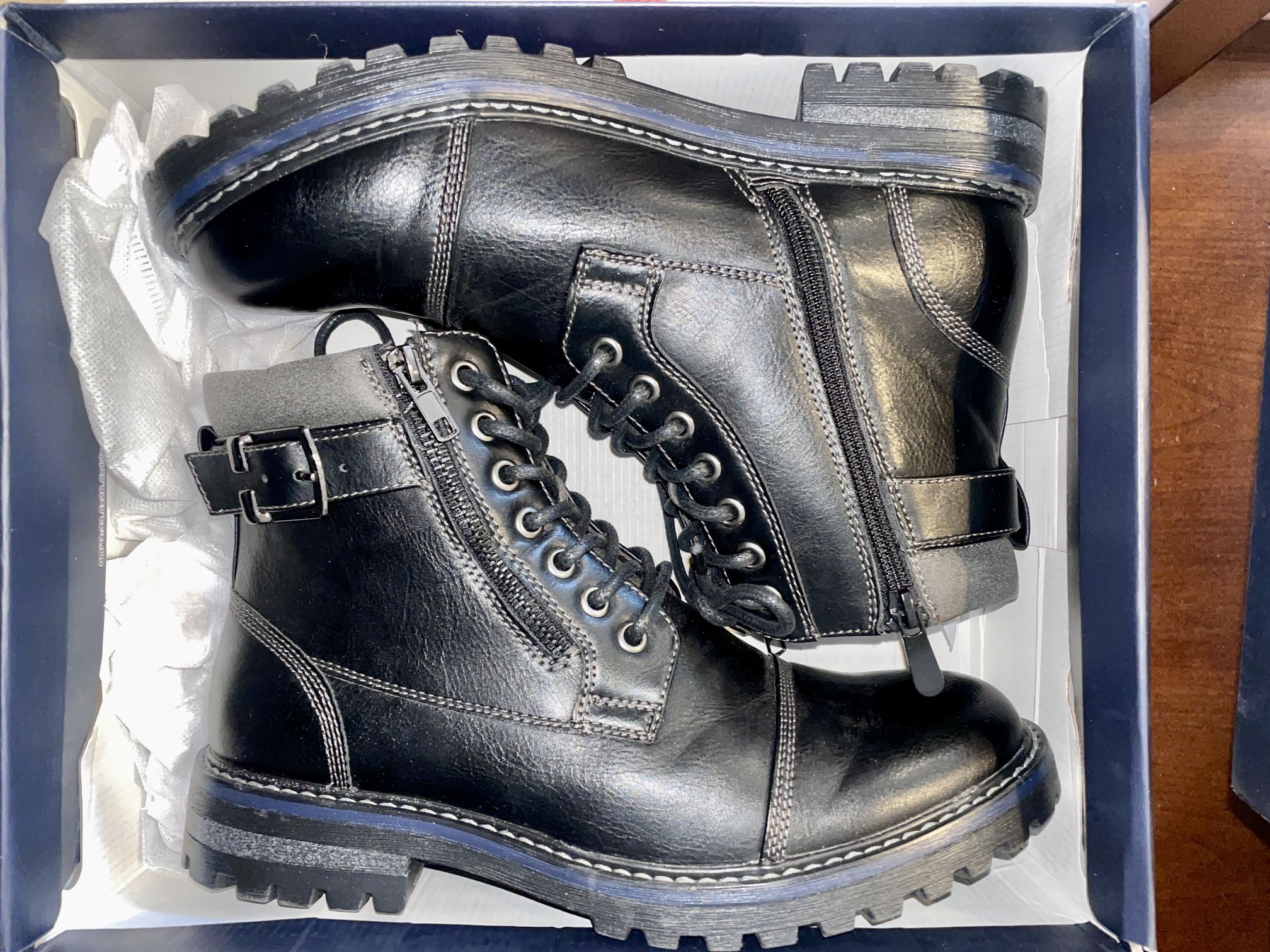 Black Boots Size 7 Youth NEW in Box
