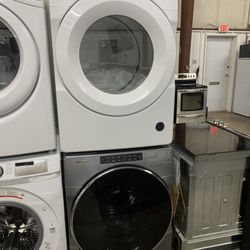 NÉW DISHWASHER AND DRYER 