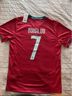 Portugal Cristiano Ronaldo #7 Home Jersey Men’s Size Large (New With Tags)