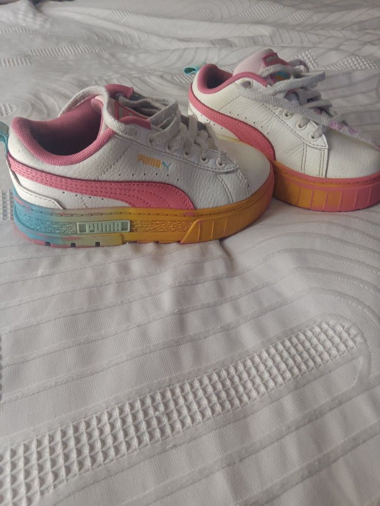 Rainbow Pumas