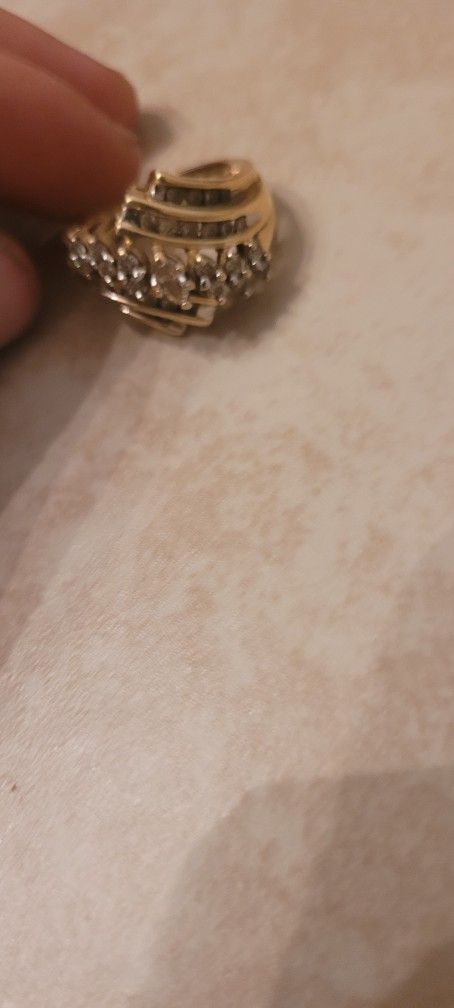 Gold And Dimond Ring