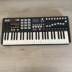 Akai MPK49