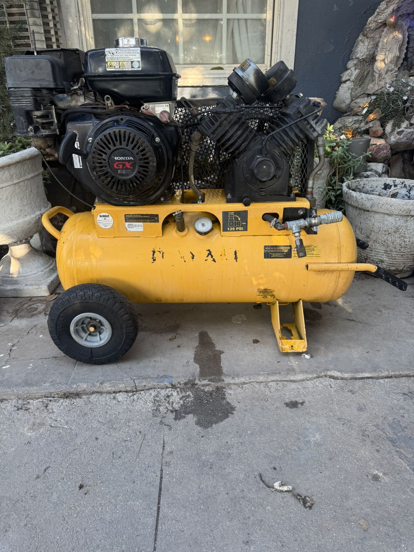DeWalt 17 gallon 11hp air compressor