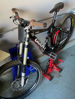 Giant Glory 26” Downhill bike
