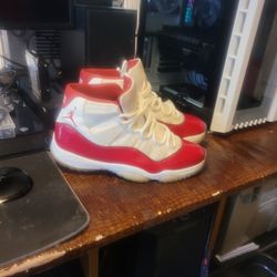 Jordan  Sneakers  Size 11