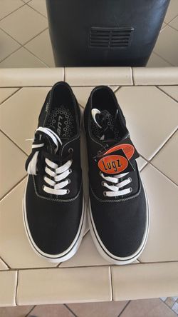 Black new Lugz