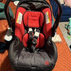 Baby Trend EZ-Lift PLUS Infant Car Seat with Ergonomic Grip and Safety Features