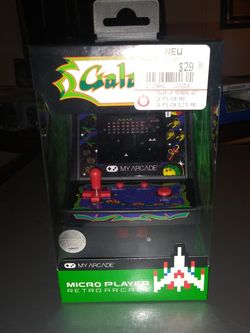 Mini arcade galaga .small but nice .table top or hold .25.00 cash firm