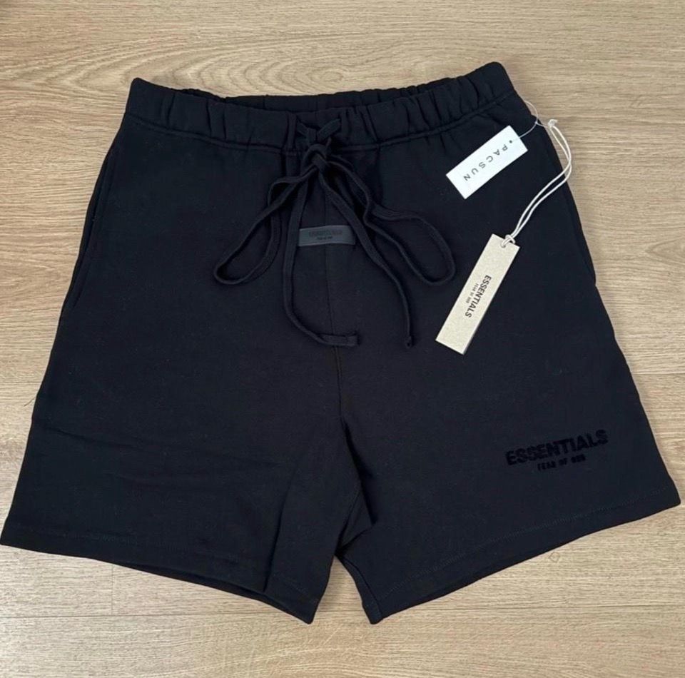 Essential shorts black size small