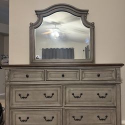 King Size Bedroom Set