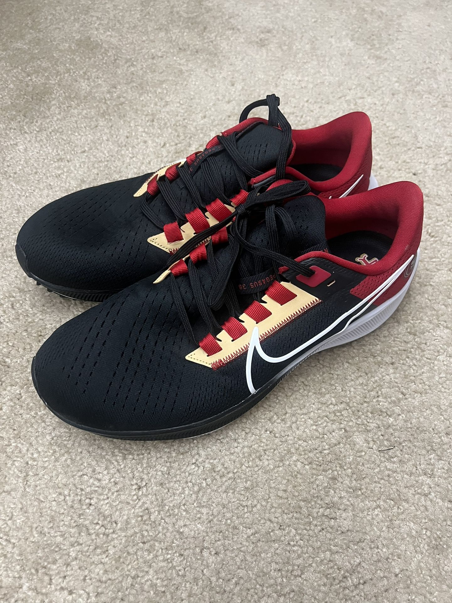 Nike Air Zoom Pegasus 38 Men’s 49ers Shoes Size 11