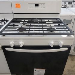 Like New Whirlpool 30" Wide Apartment Size 4 Burner Gas Stove Range Estufa 
