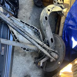 Back Knuckle BMW 2004 330i