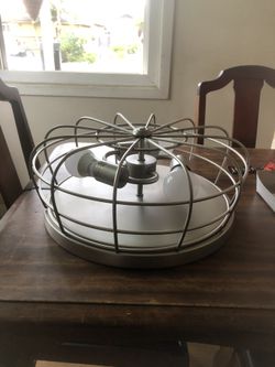 Ceiling light