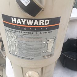 Hayward PERFLEX extended cycle DE filter good condition $225 it’s all been cleaned and ready and check with water to water staining over to days don’t