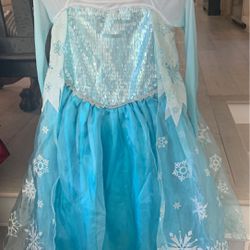 Elsa costume size 9/10