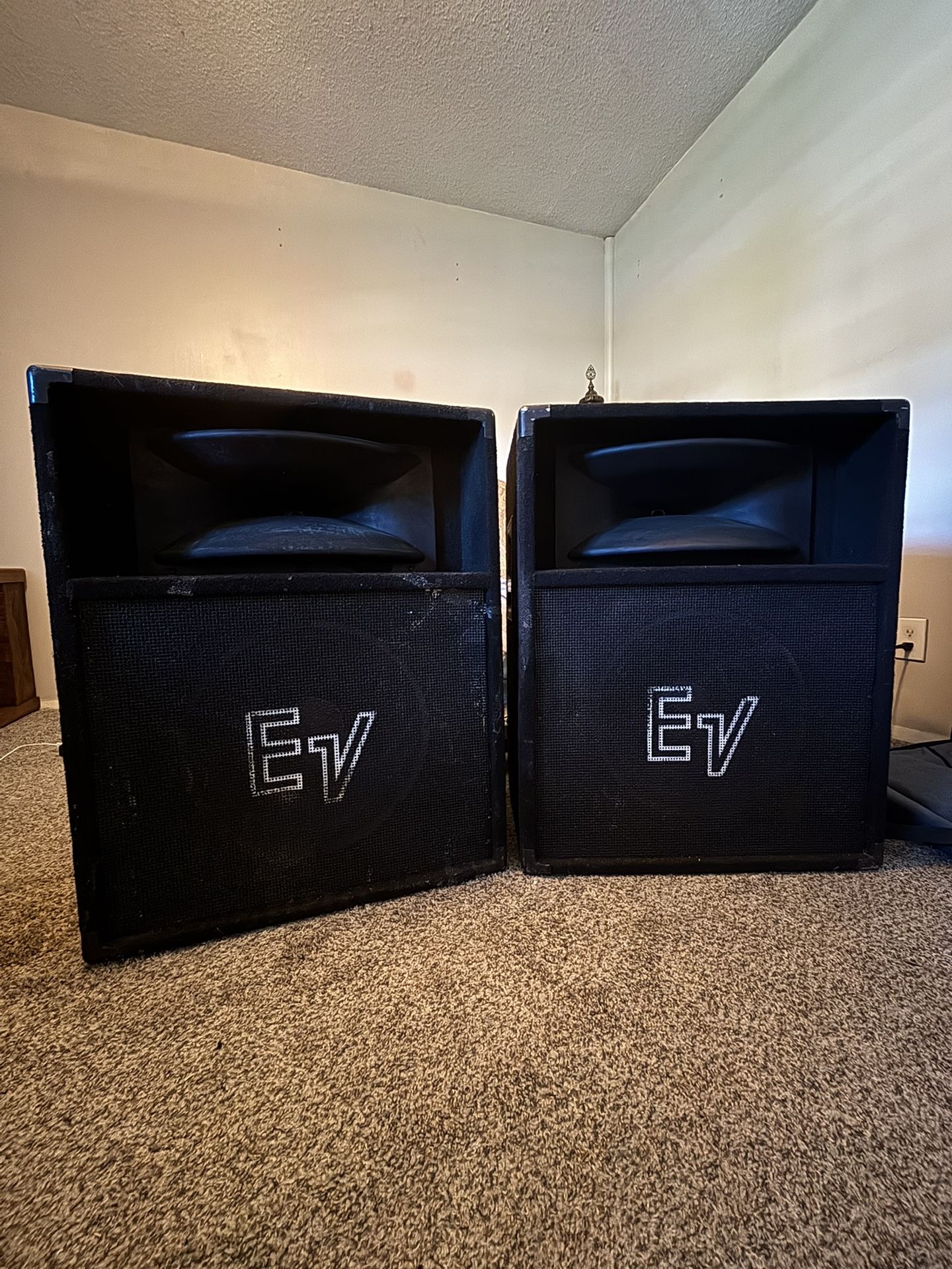 EV SH-1512ER PA Speaker set of 2