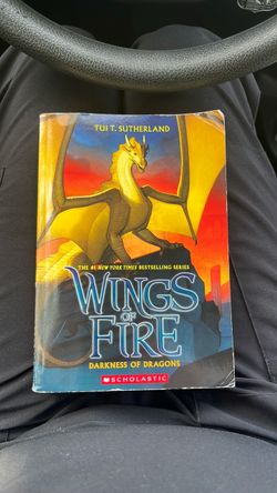Wings of Fire: Darkness of Dragons Paperback
