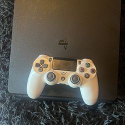Play 4 Slim