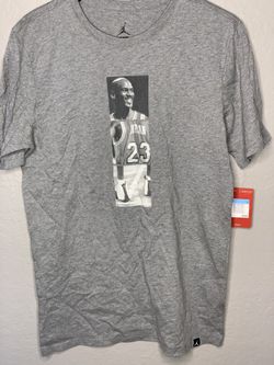 Grey Jordan T-shirt size medium