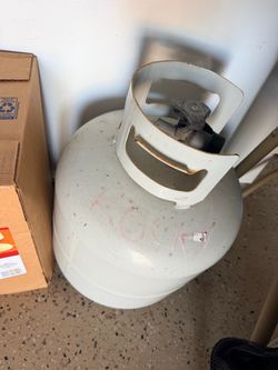 Propane tank
