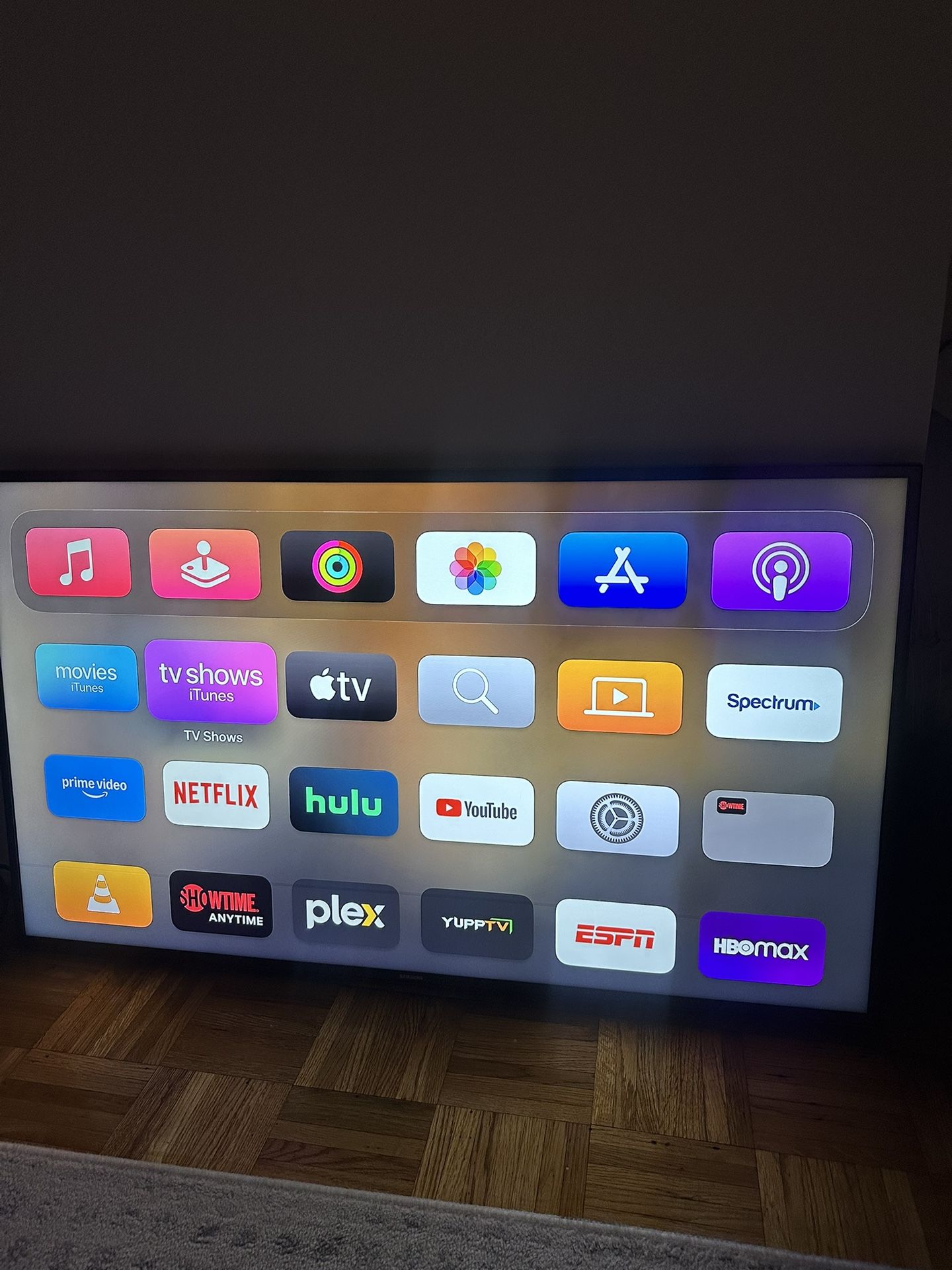 Samsung Smart TV 50 Inch - 4K