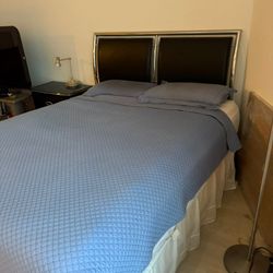 Bed, Mattress, Nightstand, Mirror & Coffee Table 