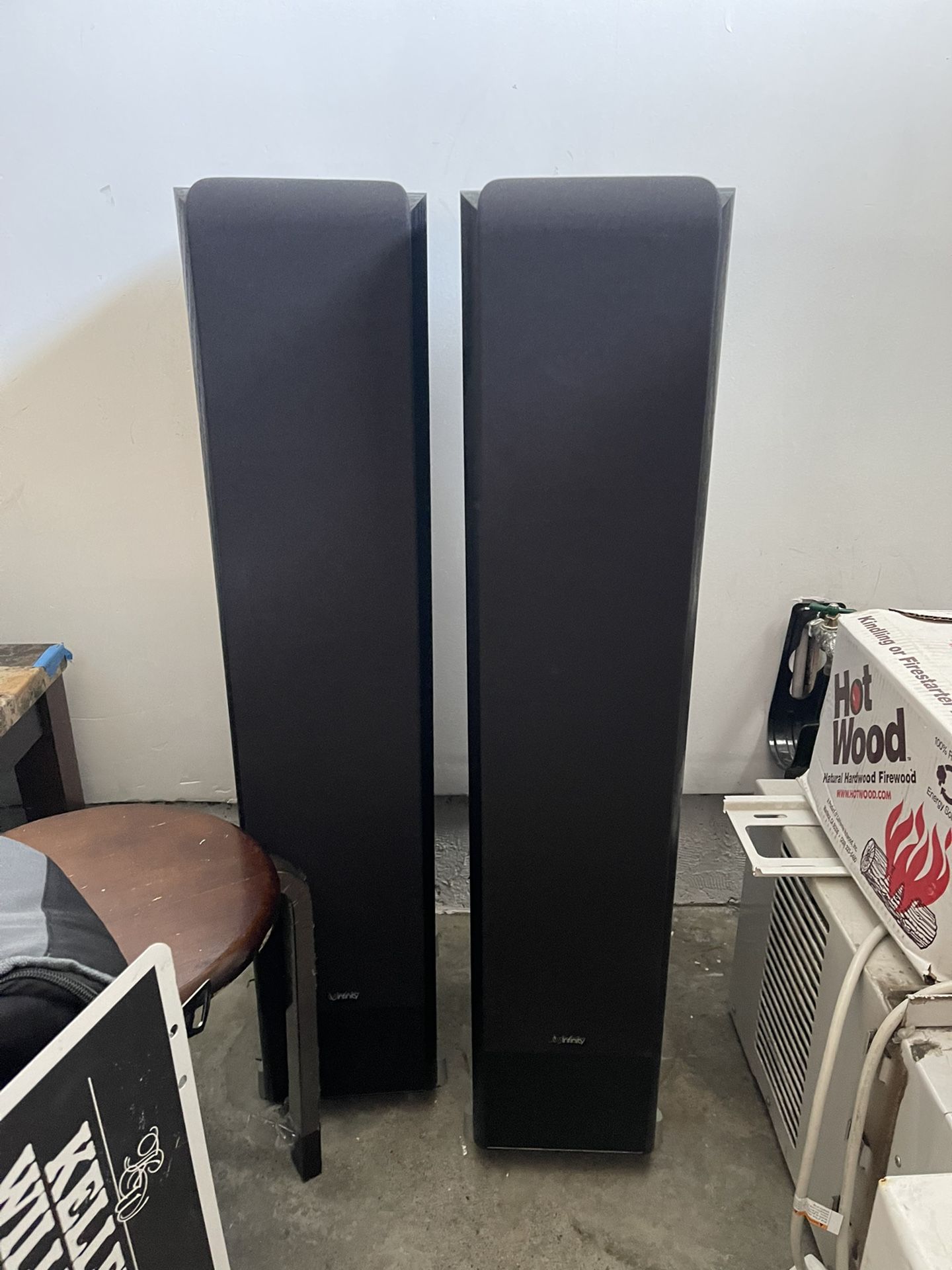 Infinity Speakers (2x)