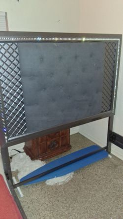 Queen bed for sale