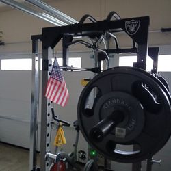 Squat Rack With Lat Pull 