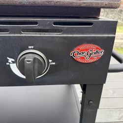 Char-Griller Griddle 