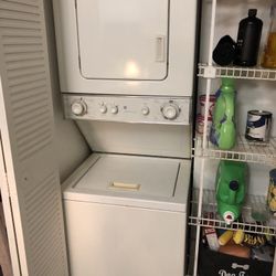 GE Washer & Dryer Combo