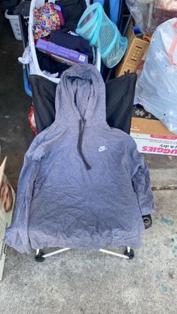 Nike Pullover Hoodie Gray