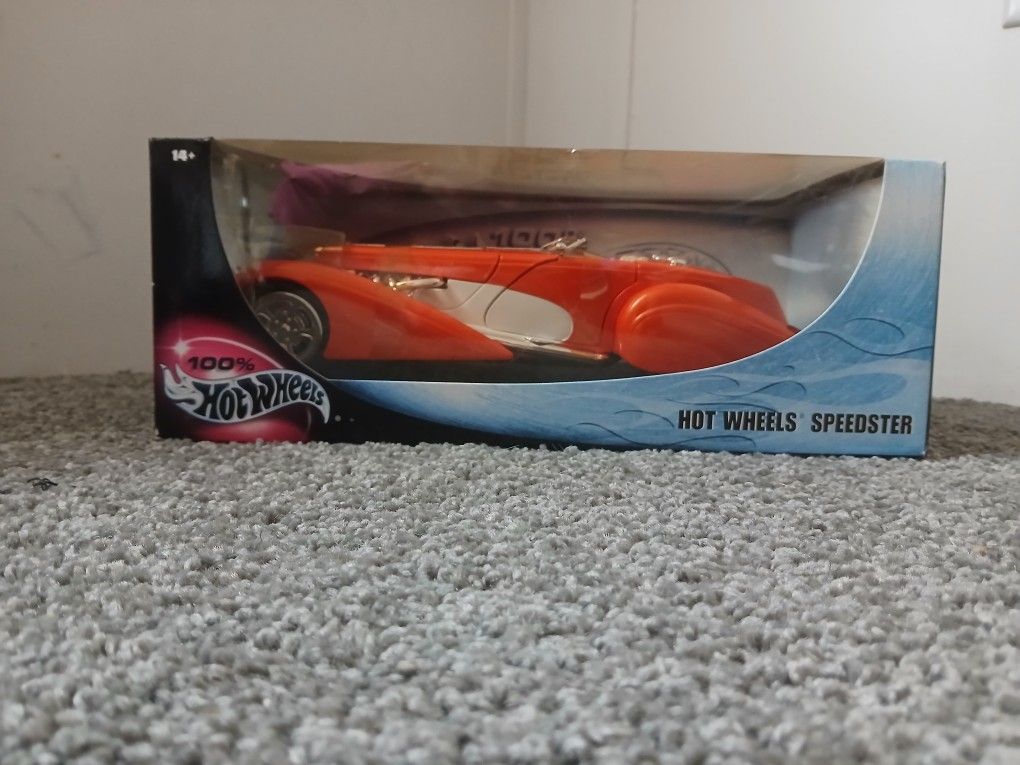 Hot Wheels 1:18 Scale Die-Cast Car