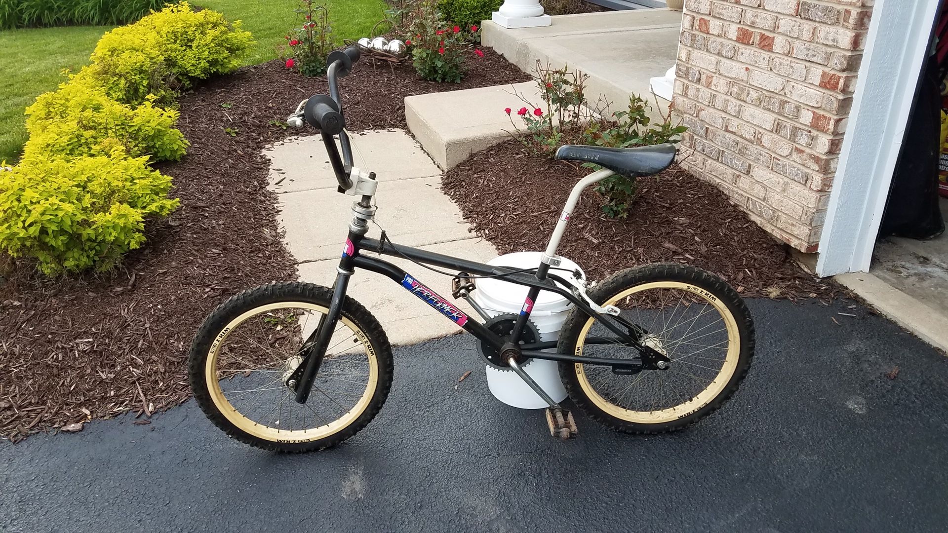 1987 Vintage GT Pro Performer BMX Bike **MAKE AN OFFER**