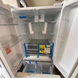 Whirlpool 36" 30.5 Cu Ft White French Door Refrigerator - Brand New Scratch & Dent