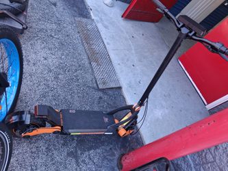 G3 Kugoo No Charger But Has A Little Charge Still 27 Mph