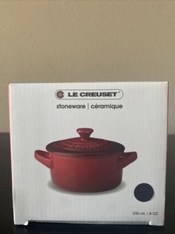 Le Creuset Stoneware Mini Round Cocotte - 8oz - Flint Gray - Brand New