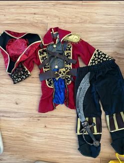Pirate costume-3t