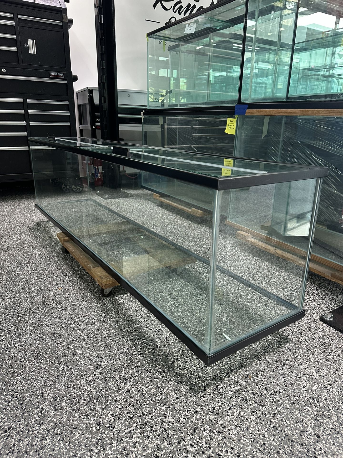 80 GALLONS FISH TANK 72X15X18