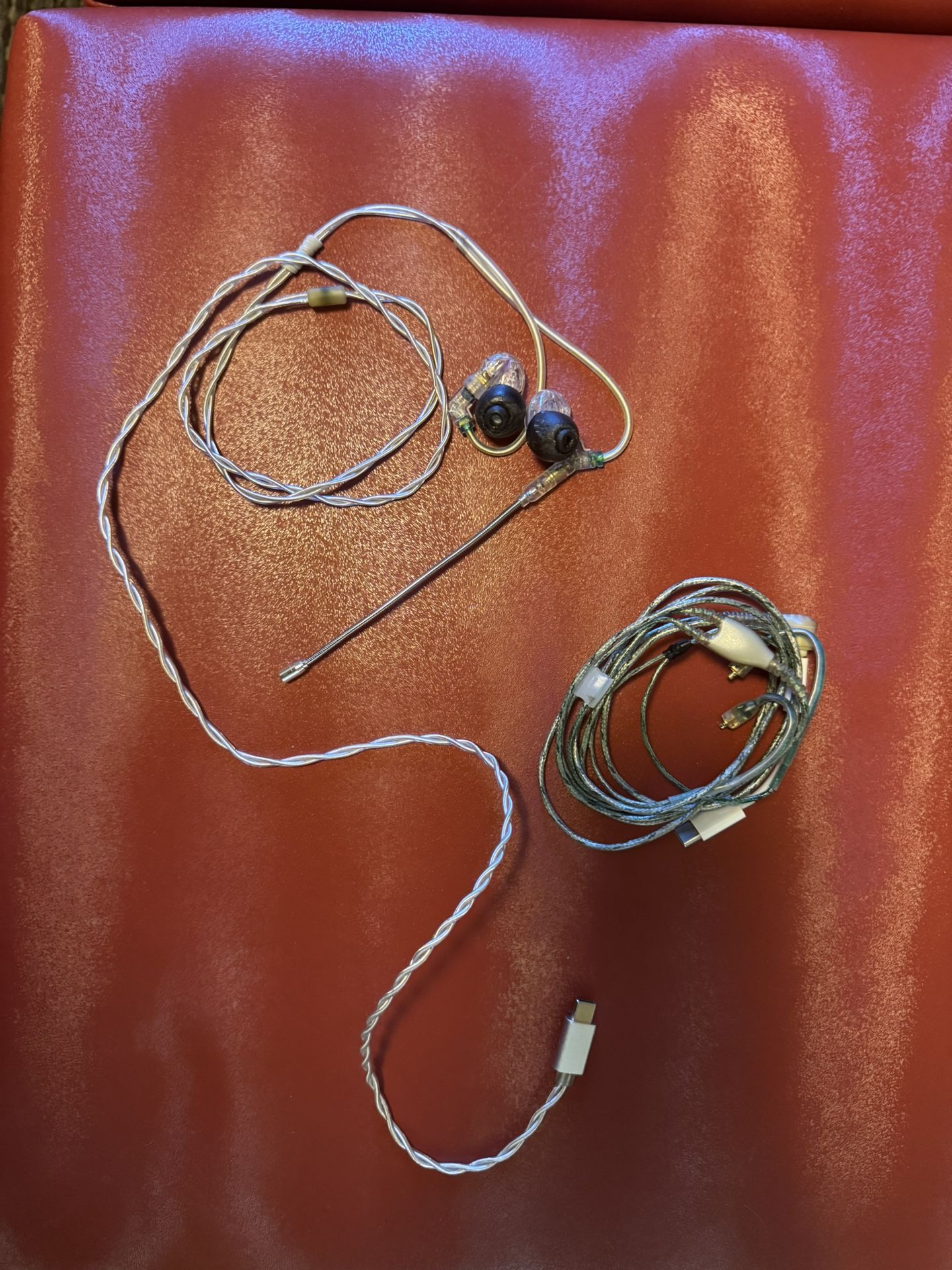 Shure SE215 With Upgraded Cable With Boom Mic.