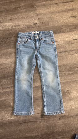 Toddler boy size 4 reg Levi’s
