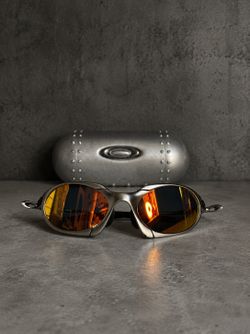 Oakley sunglasses