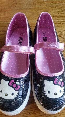Hello kitty shoes