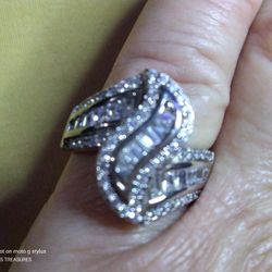 STERLING (*LUSTRO STELLA*)IMITATION DIAMOND RING. SIZE-8