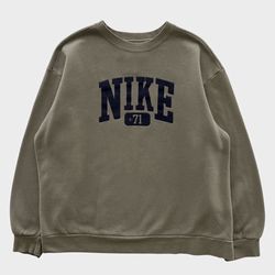Vintage Nike Sweater