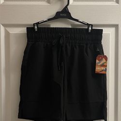 Brand New Black Elastic Waist Active Shorts Size Medium