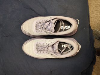 Hoka shoes