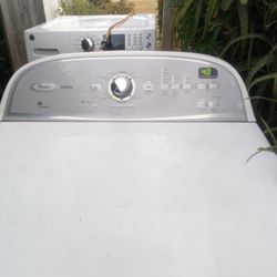 Washer And Dryer Set
